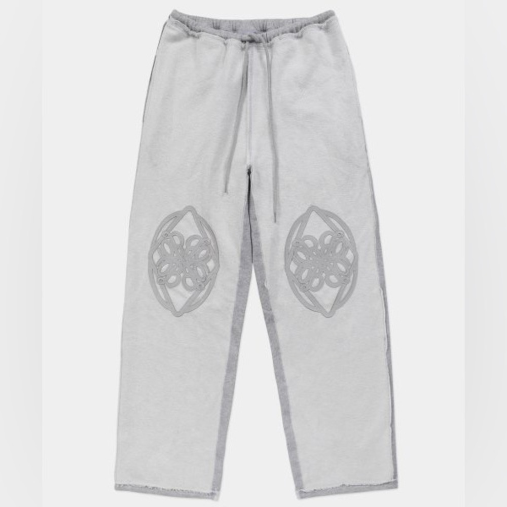 BADBLOOD Fleur Patch Gray Jogger